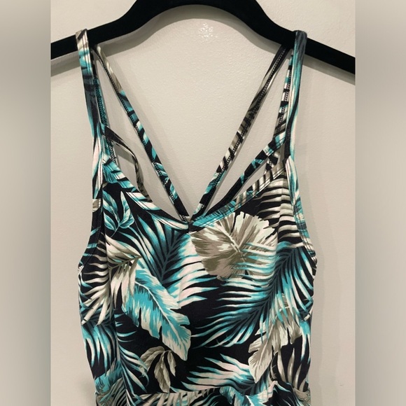 Victorias Secret PINK dress Cross back cotton and elastine blend. Monstera Leaf - Picture 3 of 6